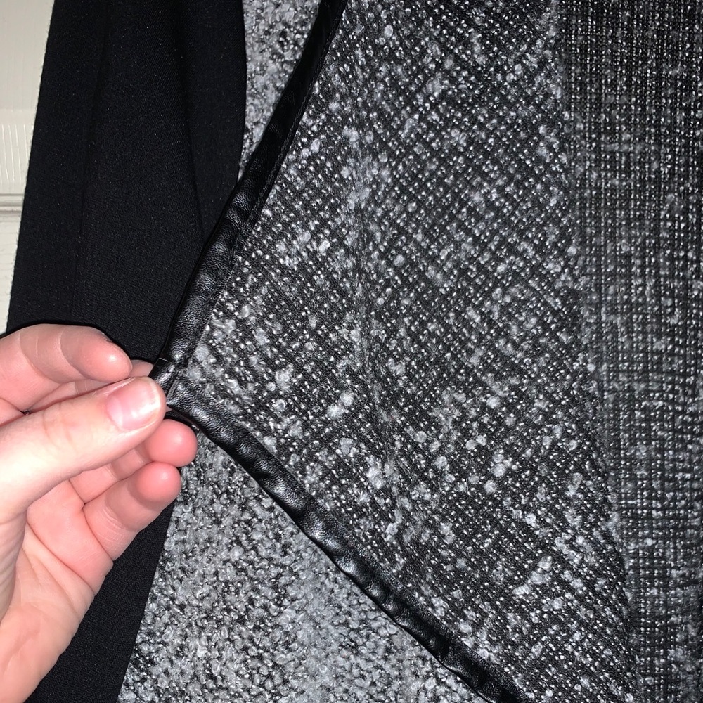 Cardigan - Picture 2 of 3